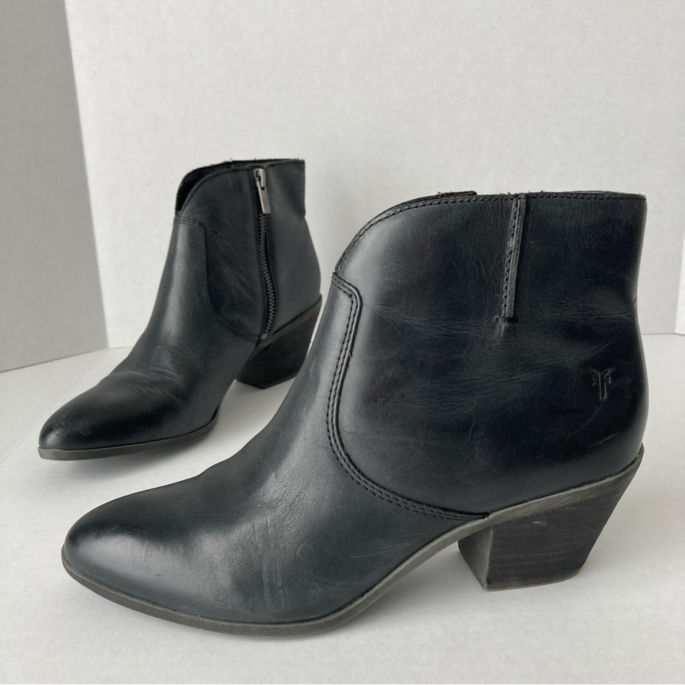 Frye Womens Black Leather Pointed Toe Western Ankle Boots Side Zip Size‎ 8